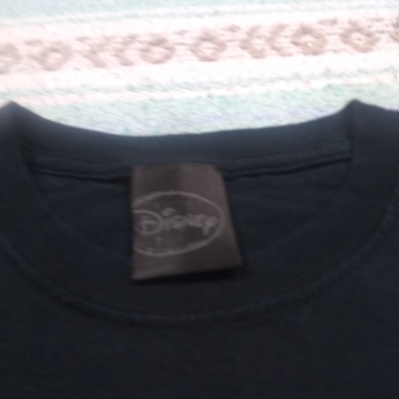 BAH  HUMBUG CHRISTMAS GRAPHIC TEE DISNEY BLACK TAG - Picture 4 of 6